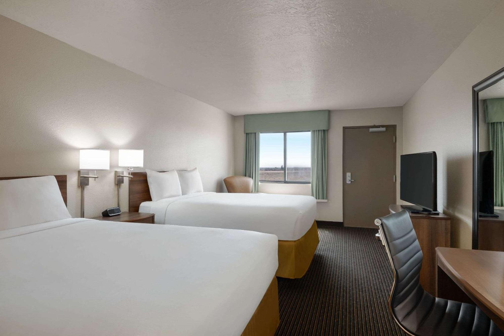 Travelodge By Wyndham Vaughn Luaran gambar